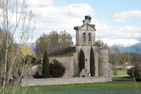 La iglesia de Nuestra Señora de la Sunción en Castillejo de Mesleón