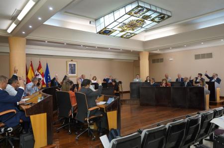 Imagen El Pleno de la Diputación acuerda exigir al Gobierno de España una solución urgente y definitiva para la presa de El Tejo que garantice...
